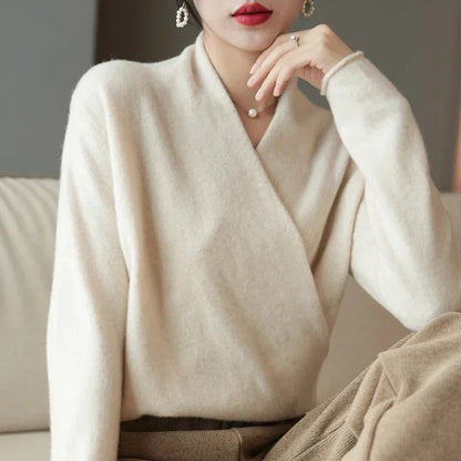 Darian | Men’s Premium Wool V-Neck Sweater