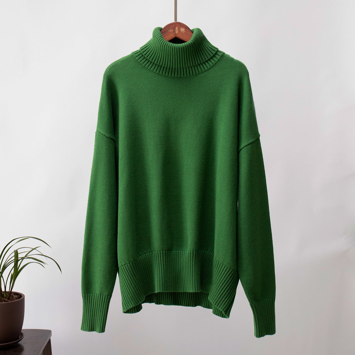 Isolde | Women’s Cashmere Blend Roll-Neck Jumper