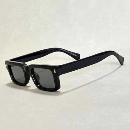 Natalia | Women’s Vintage Nero Sunglasses