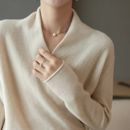 Darian | Men’s Premium Wool V-Neck Sweater